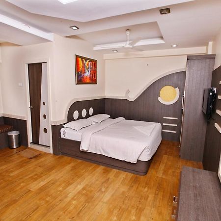 Hotel Vasantham Coimbatore Eksteriør billede