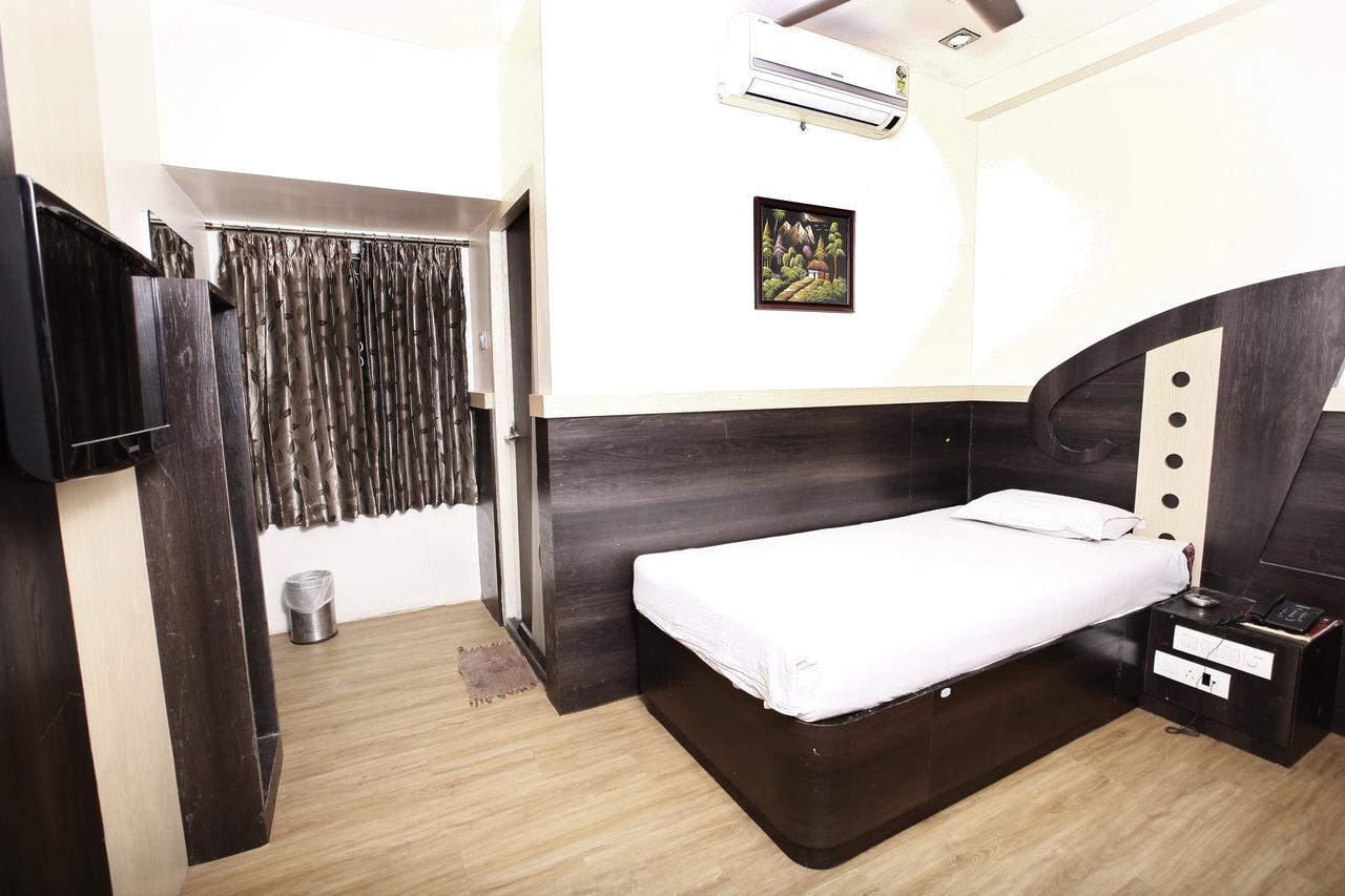 Hotel Vasantham Coimbatore Eksteriør billede