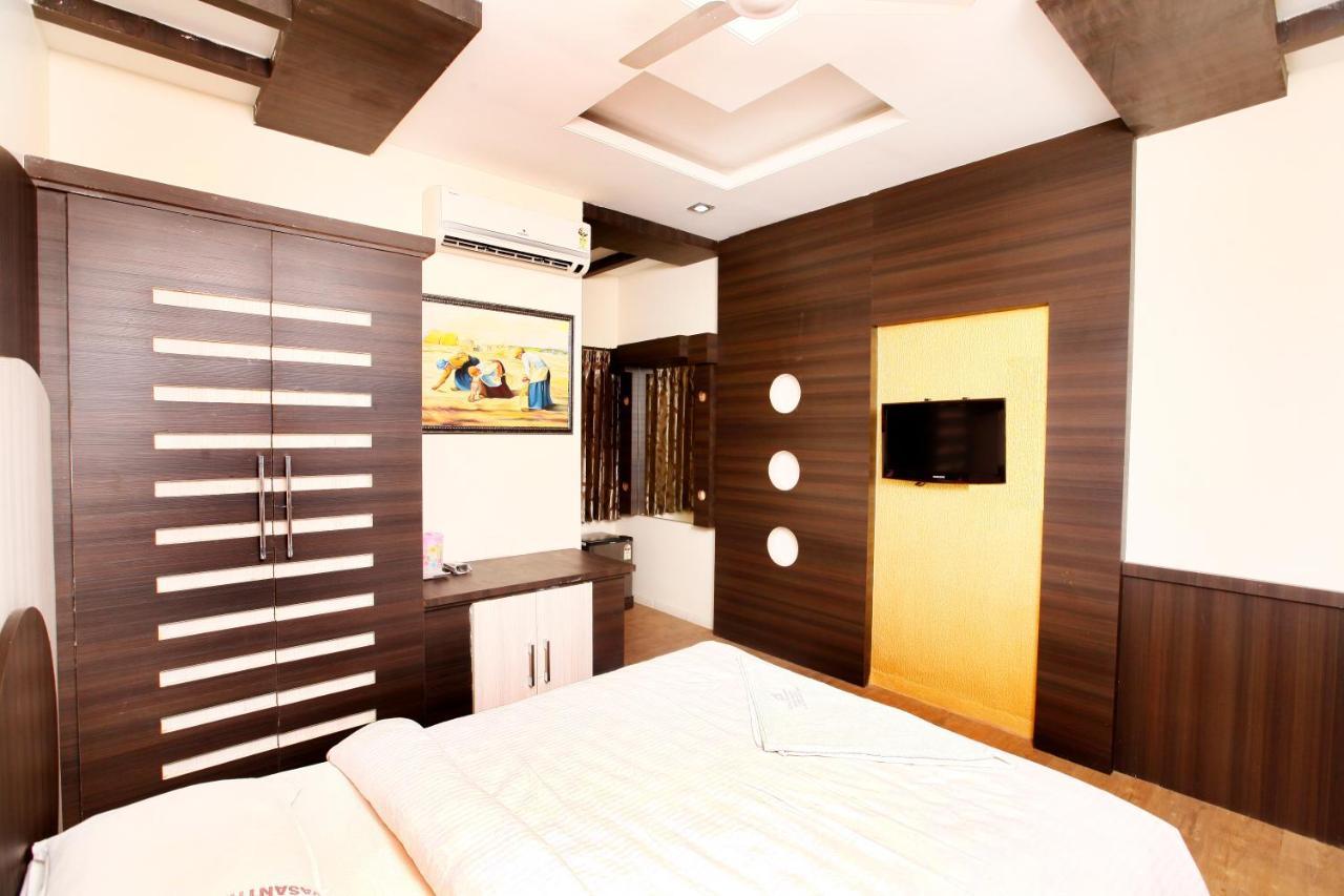 Hotel Vasantham Coimbatore Eksteriør billede