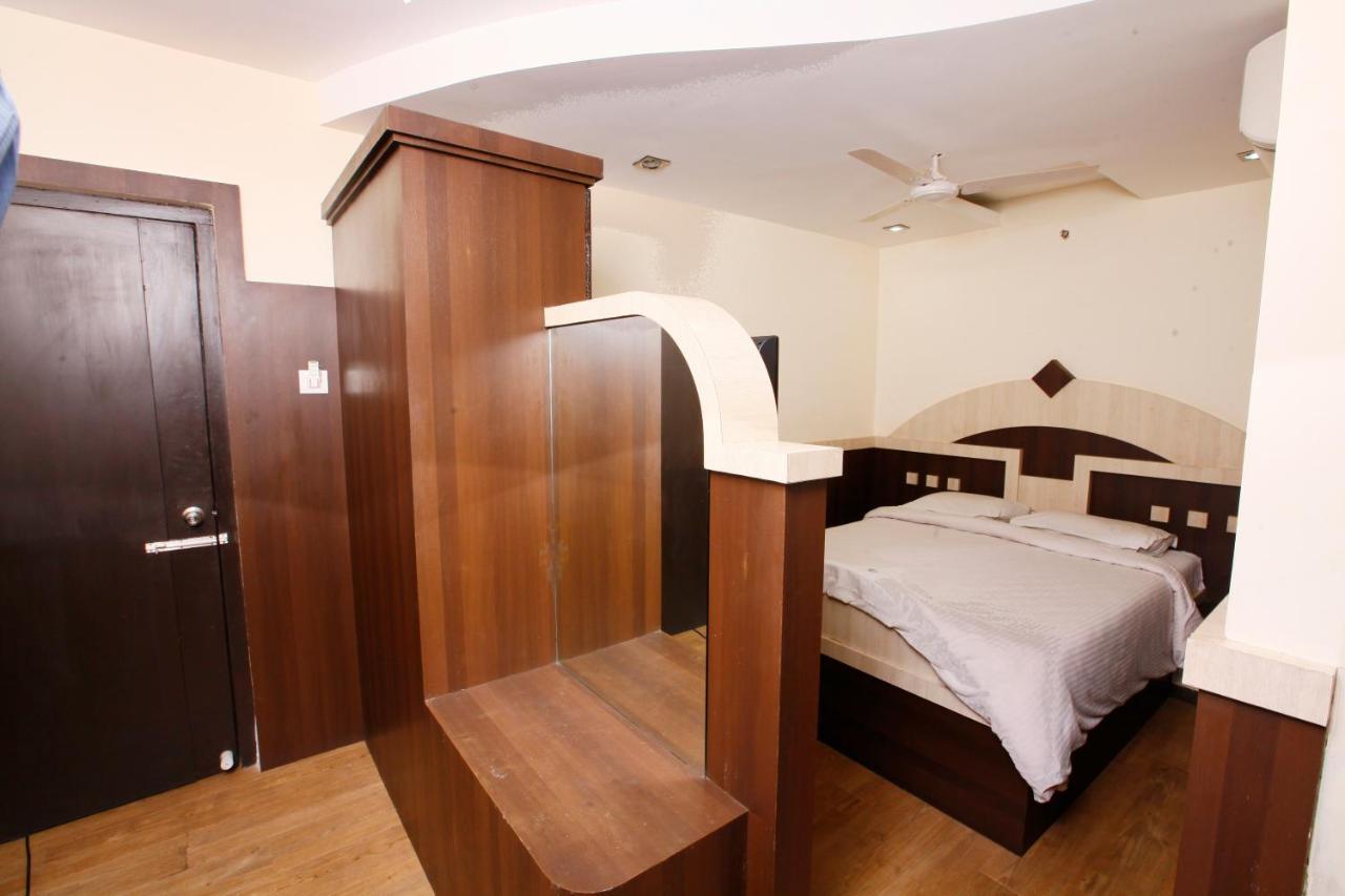 Hotel Vasantham Coimbatore Eksteriør billede